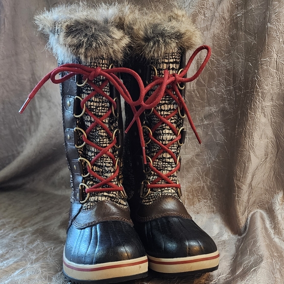 SOREL SNOW BOOTS SZ 8 - Picture 3 of 15
